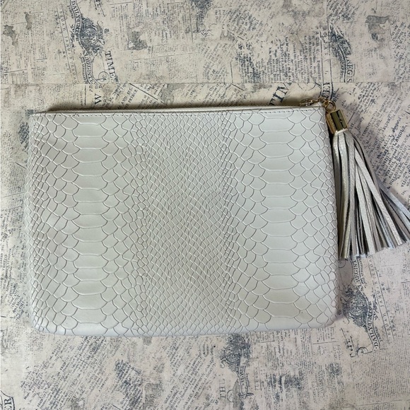 Gigi New York All In One Python-Embossed Clutch Bag - Picture 3 of 11